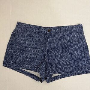 GAP  Shorts with Preppy Pattern  sz 12